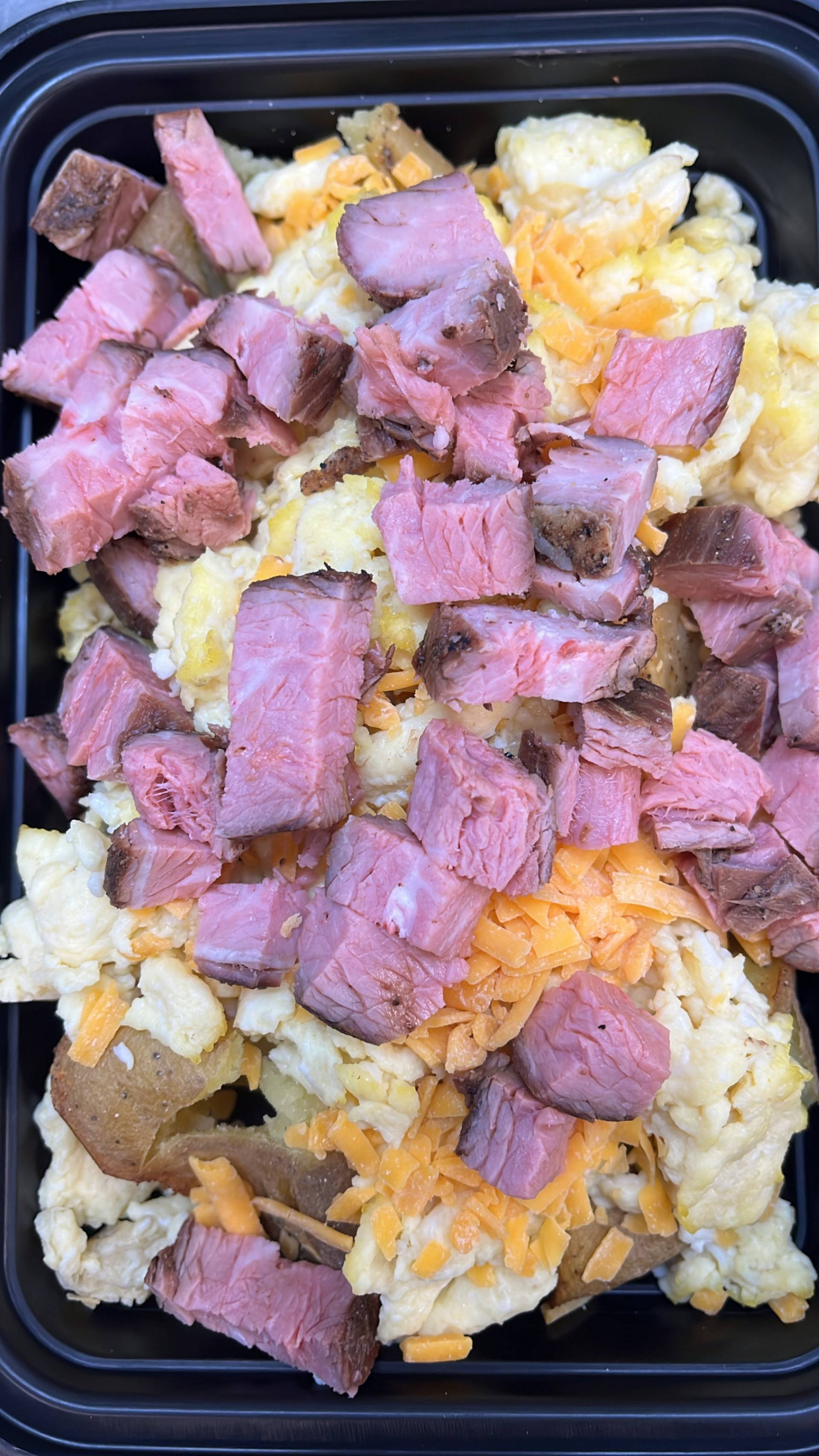 Breakfast) Steak, Egg, Cheddar Potato Bowl