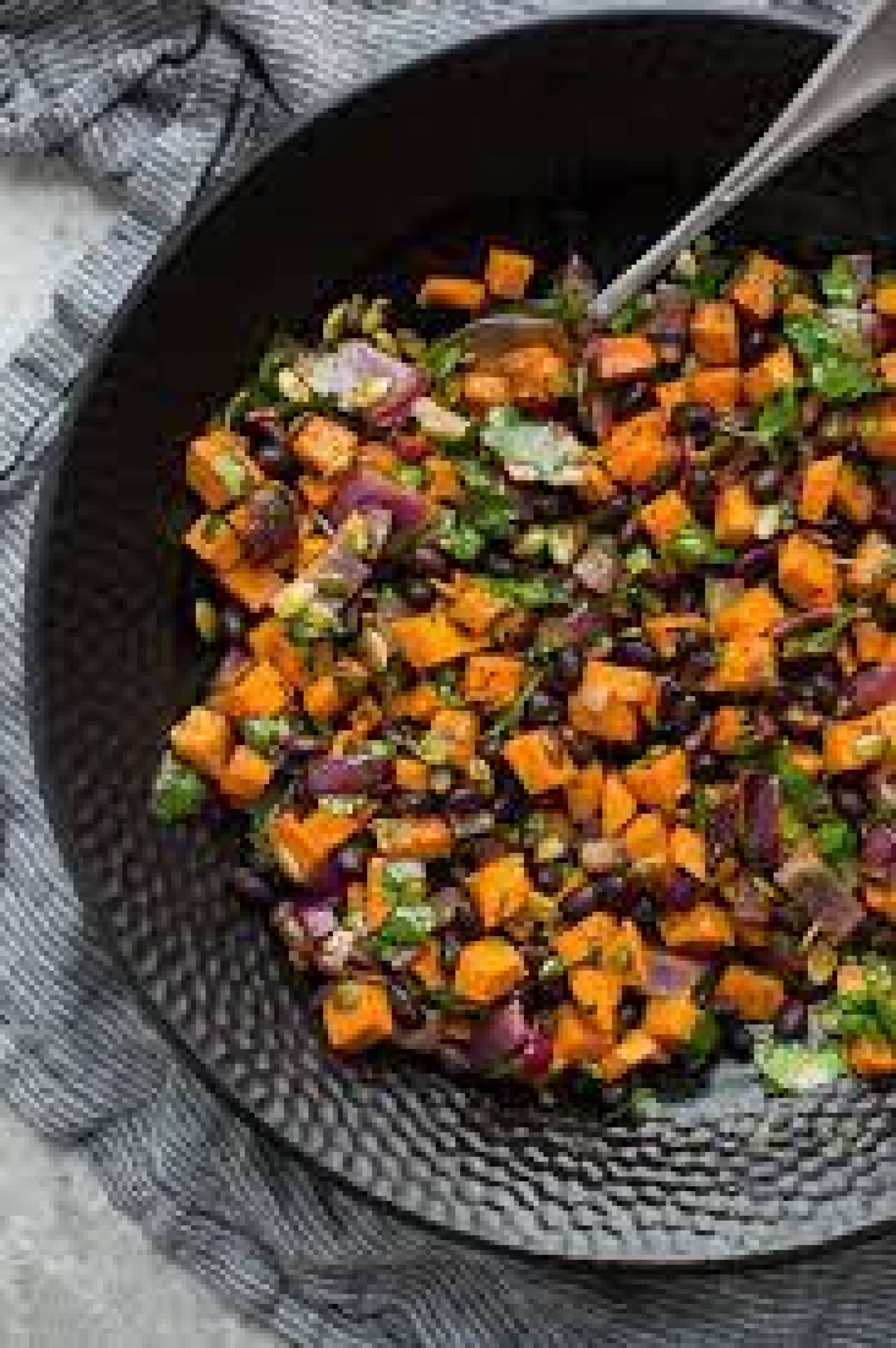 Vegetarian) Zesty Black Bean & Sweet Potato Bowl
