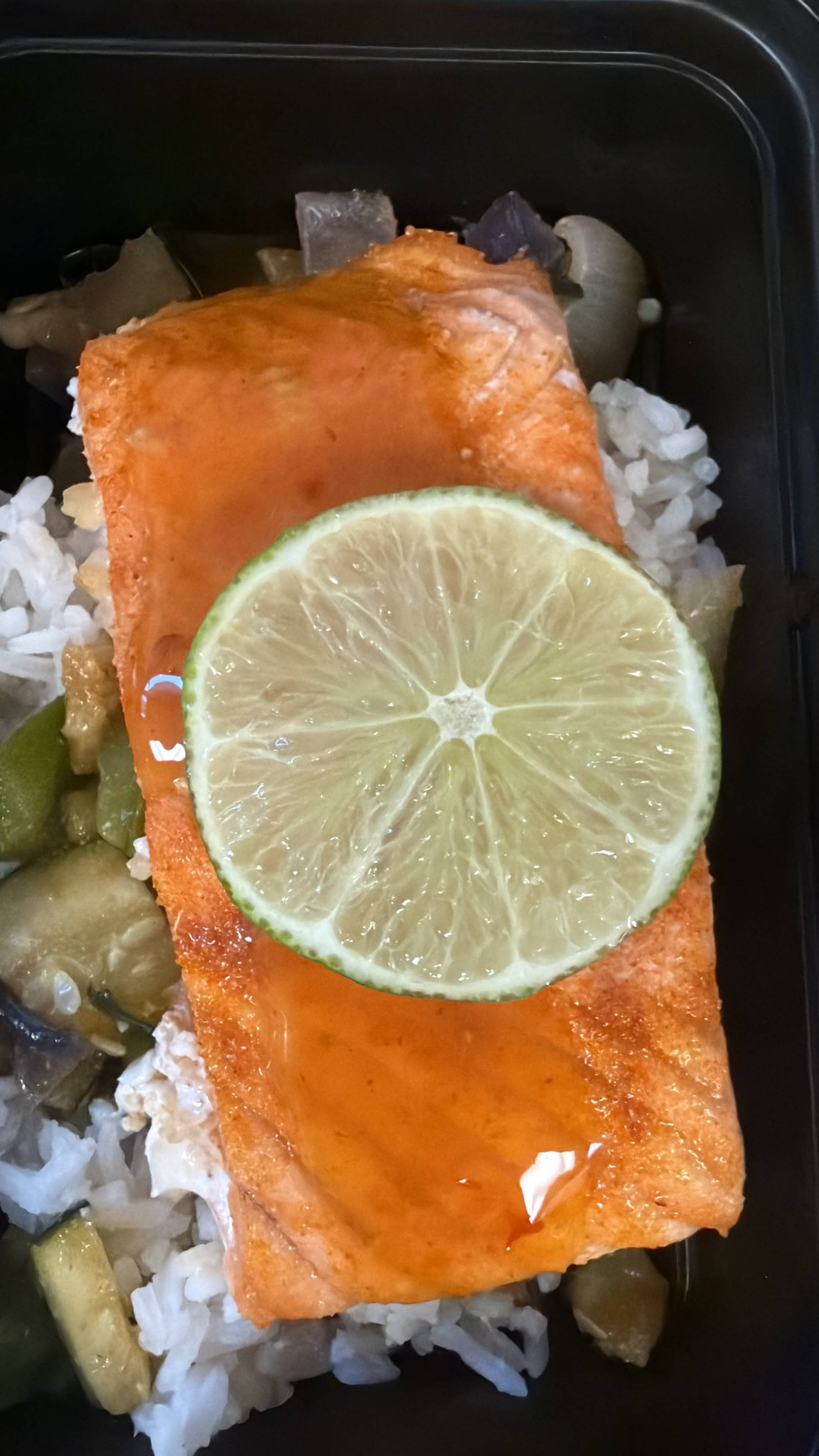 Balanced Meal DF) Mango Habanero Salmon & Rice