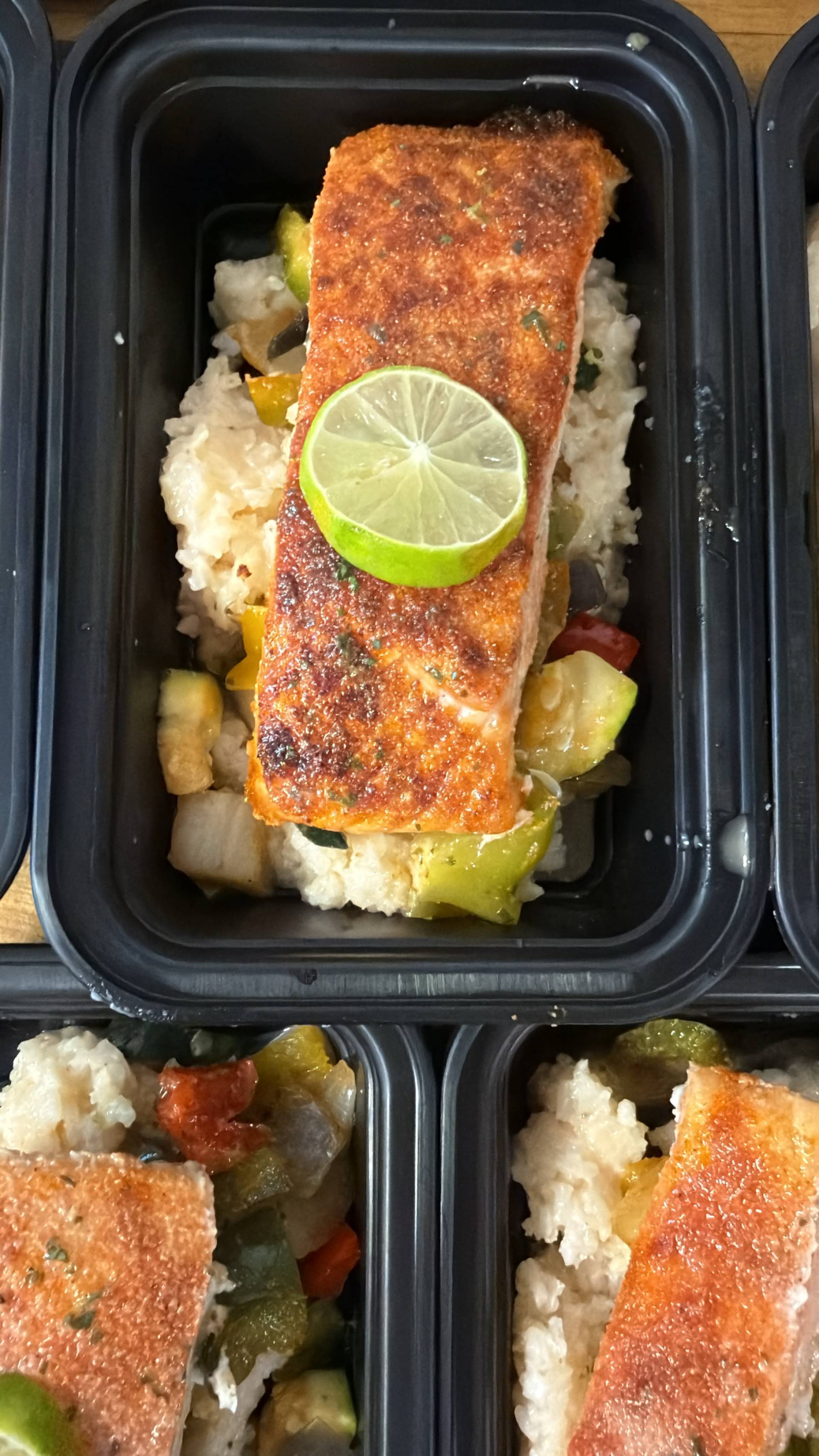 Balanced Meal DF) Honey Sesame Salmon & Lime Rice