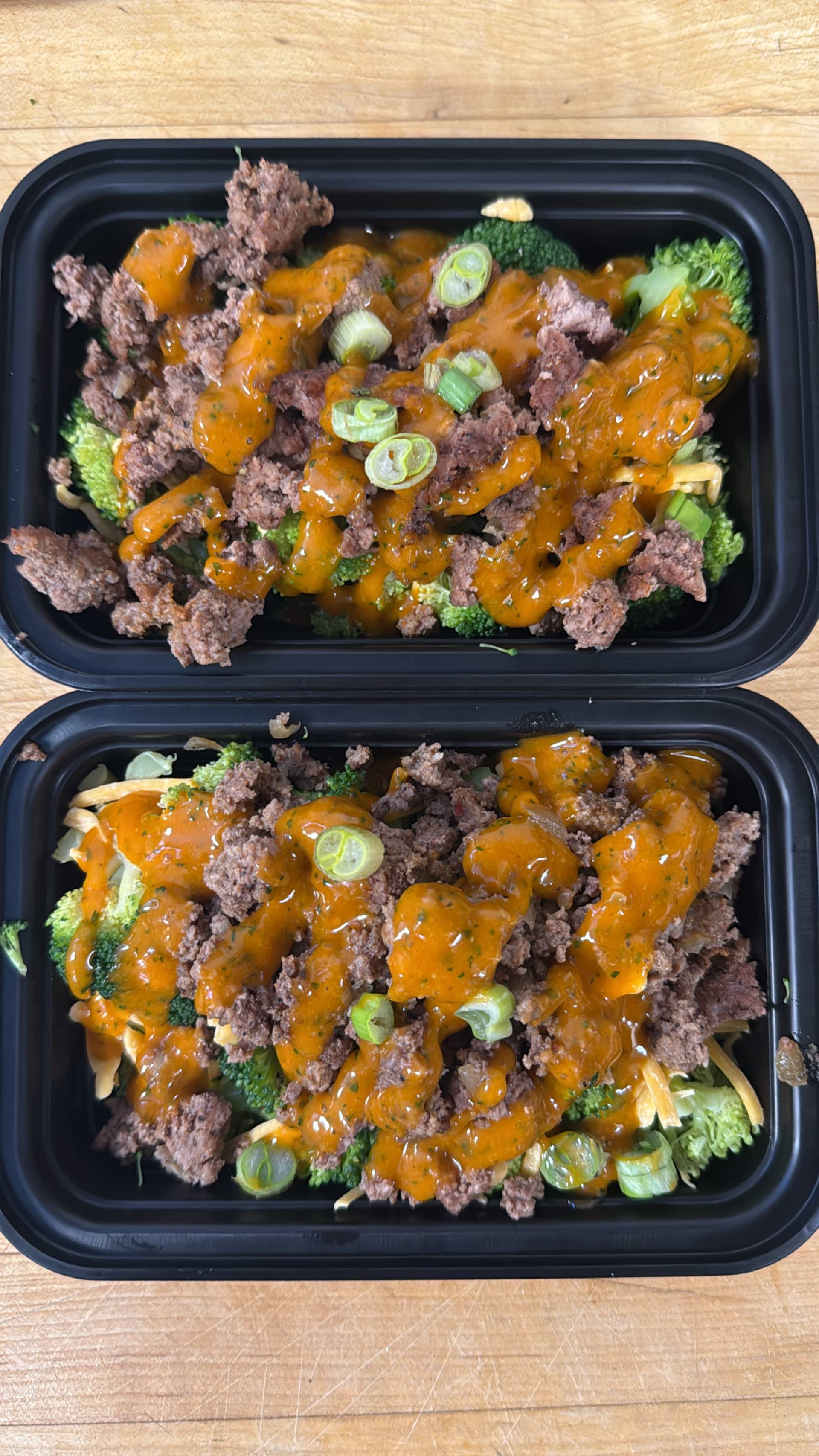 Balanced Meal) Garlic Buffalo Beef, Rice, Broccoli, Cheddar Bowl