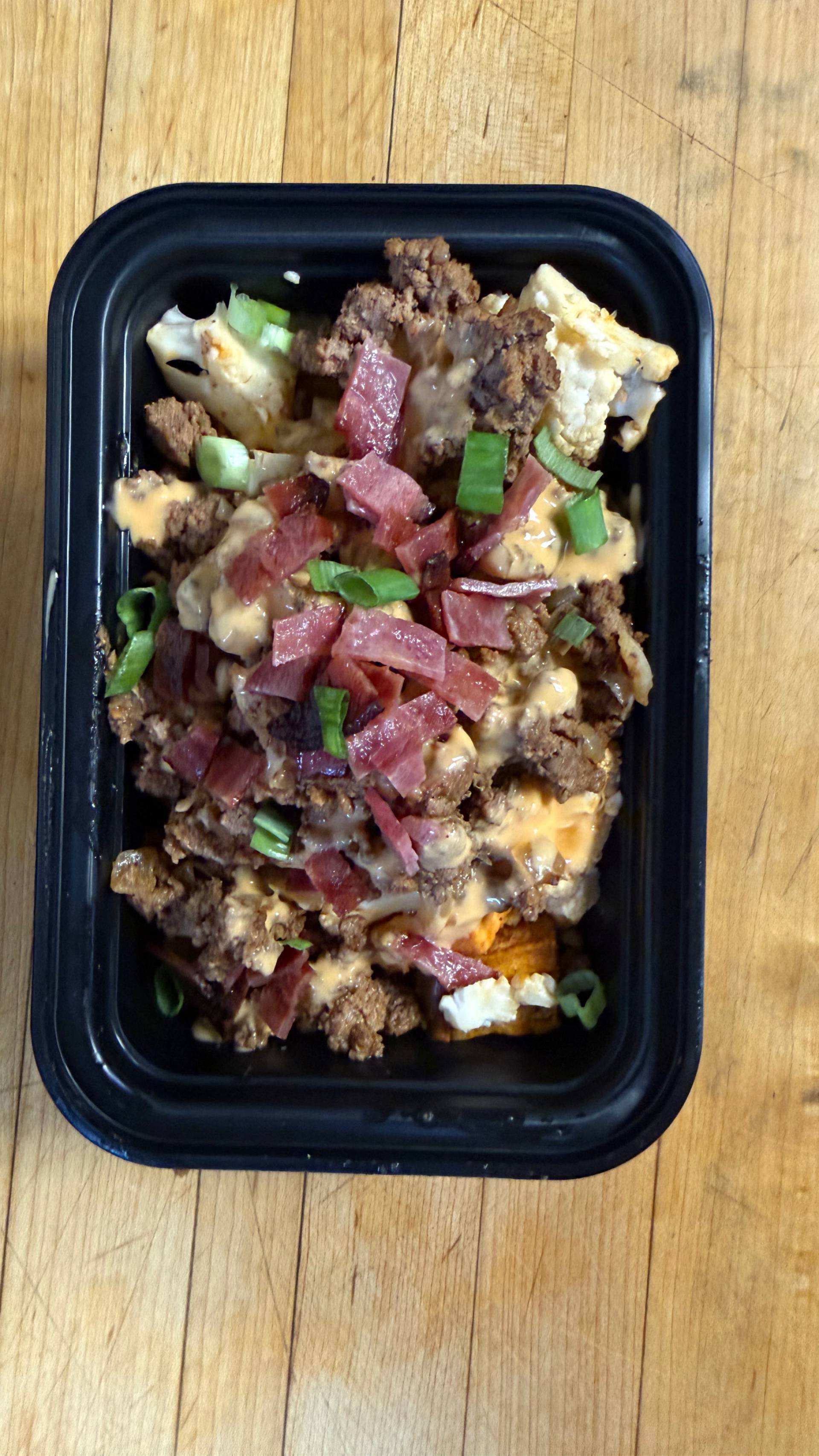 Balanced Meal) Spicy Beef, Bacon, Buffalo Ranch, Sweet Potato Bowl