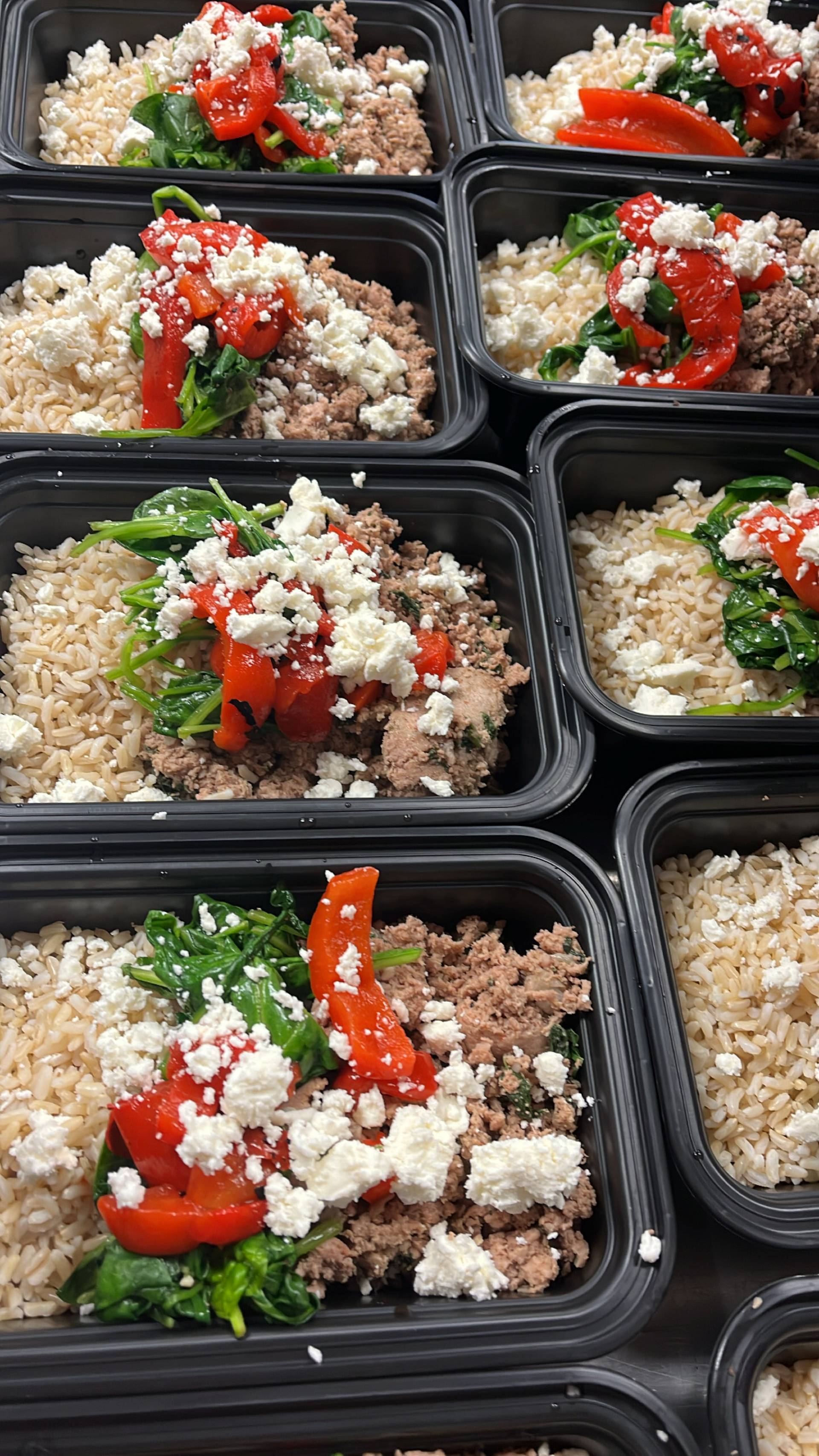 Balanced Meal) Spinach Turkey, Feta & Brown Rice Bowl