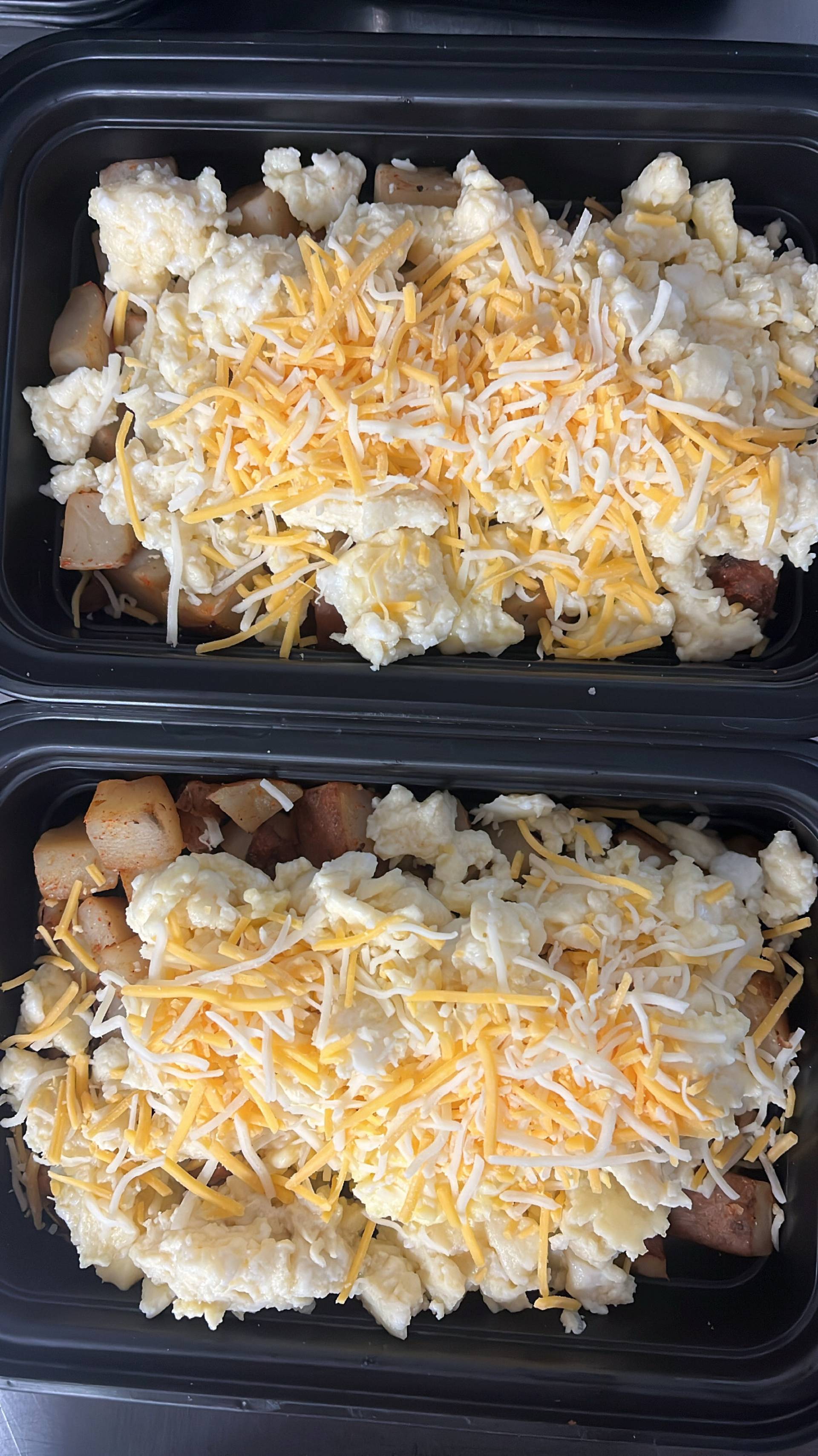 Breakfast) Egg white, Cheddar & Red Potato Breakfast bowl