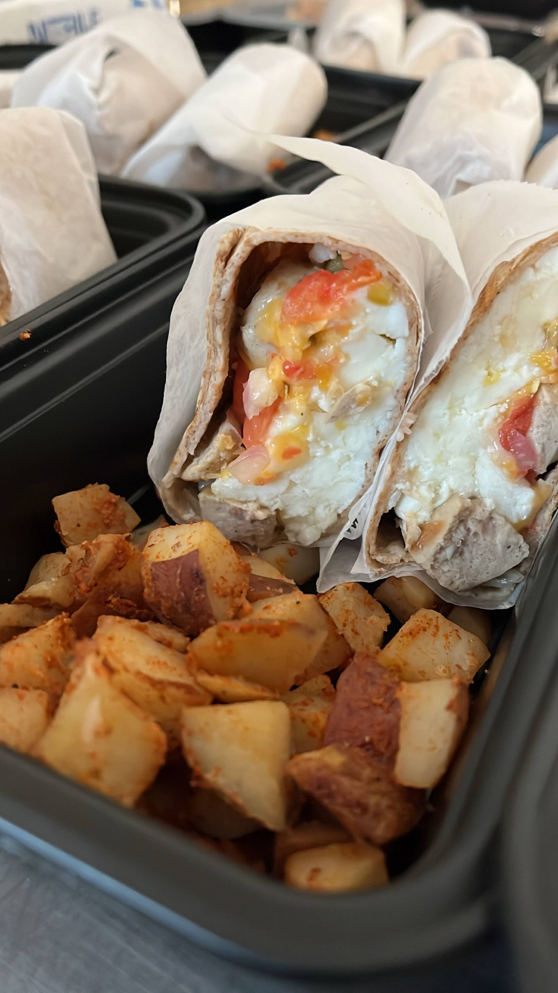 Breakfast) Turkey Sausage & Salsa, Egg White Burrito
